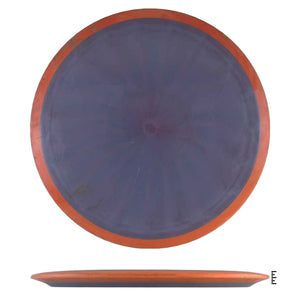 Disc golf disc with orange rim and blue center