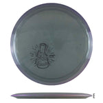 Disc golf disc with beaker graphic